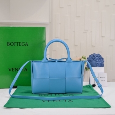 Bottega Veneta Shopping Bags